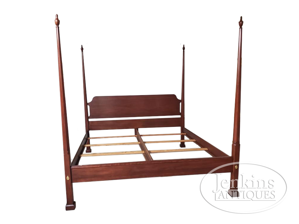 Henkel-Harris Pencil Post Bed Henkel-Harris Pencil Post Bed
