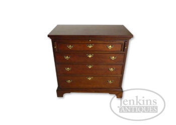 Craftique Mahogany Mary Washington Chest