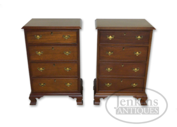 Craftique Mahogany 4-Drawer Nightstands (Pair)