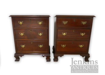 Craftique Mahogany 3-Drawer Nightstands (Pair)