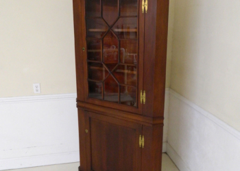 Craftique Mahogany Corner Cabinet